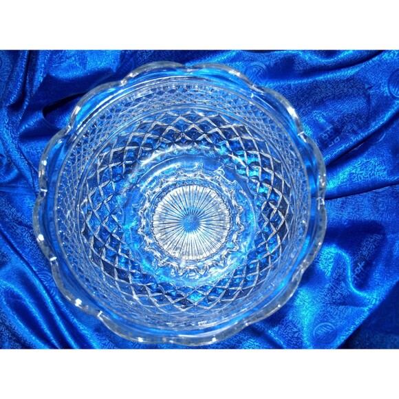 VTG Anchor Hocking Wexford 10" Footed Centerpiece Fruit Bowl With Original Box! - Picture 4 of 7